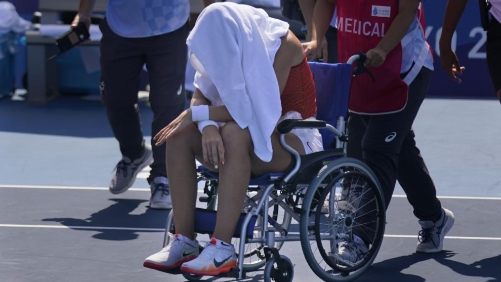 Paula Badosa acabó en silla de ruedas tras un golpe de calor.