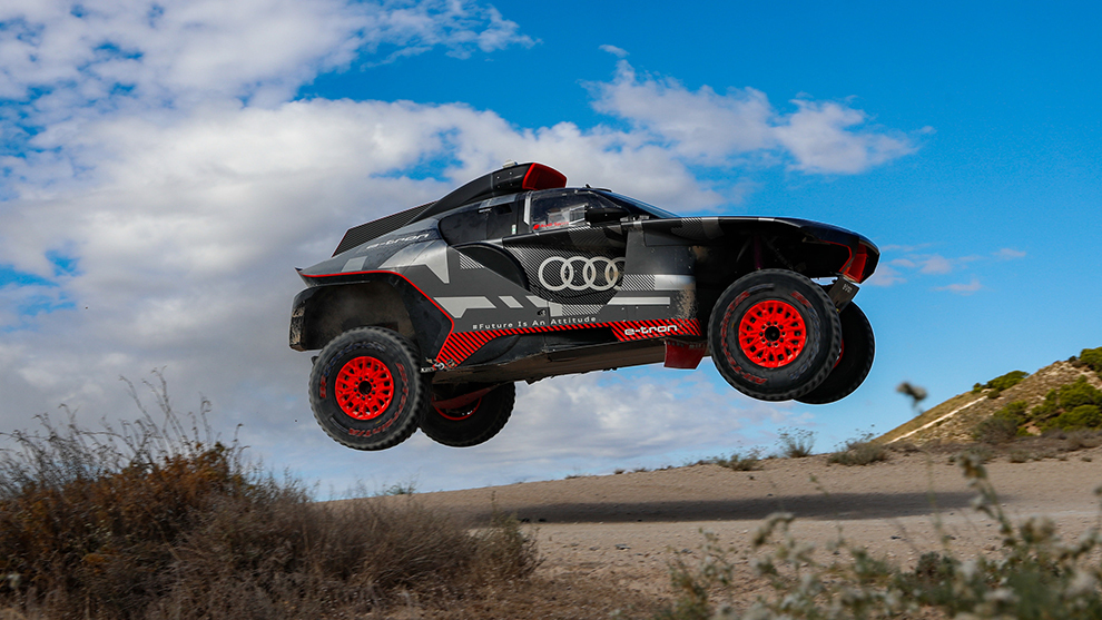 Carlos Sainz - Audi - Dakar - test - Zaragoza - RS Q e-tron