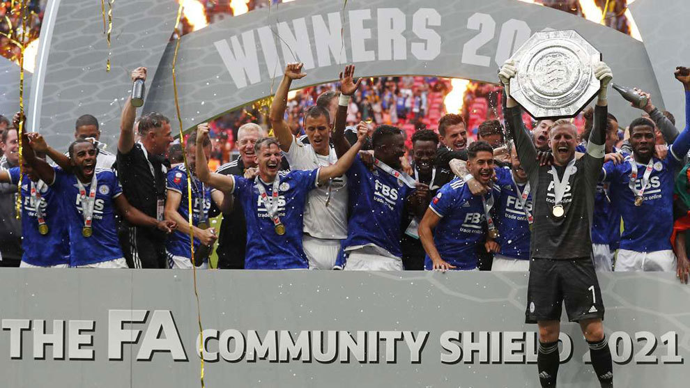 El Leicester gana la Community Shield y amarca el debut de Grealish con el City