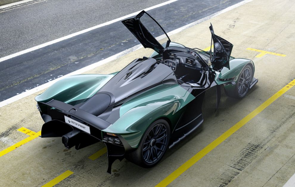 Aston Martin Valkyrie Spider - descapotable - hypercar - Adrian Newey - Red Bull - coches deportivos