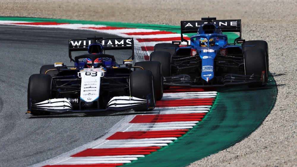 Russell y Alonso en el Gran Premio de Austria