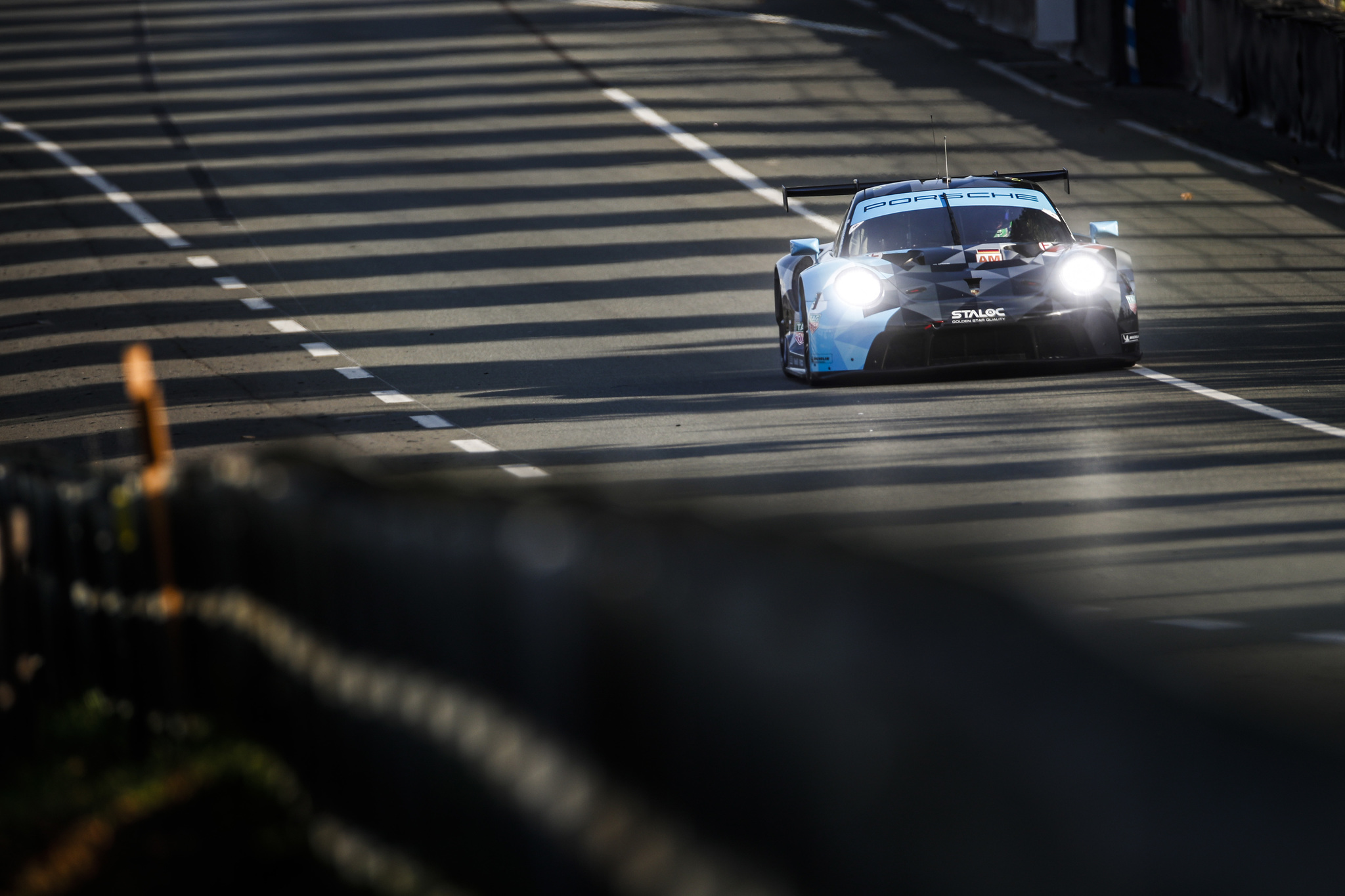 24-horas-le-mans-2019as-fue-el-estreno-de-michael-fassbender-en-le