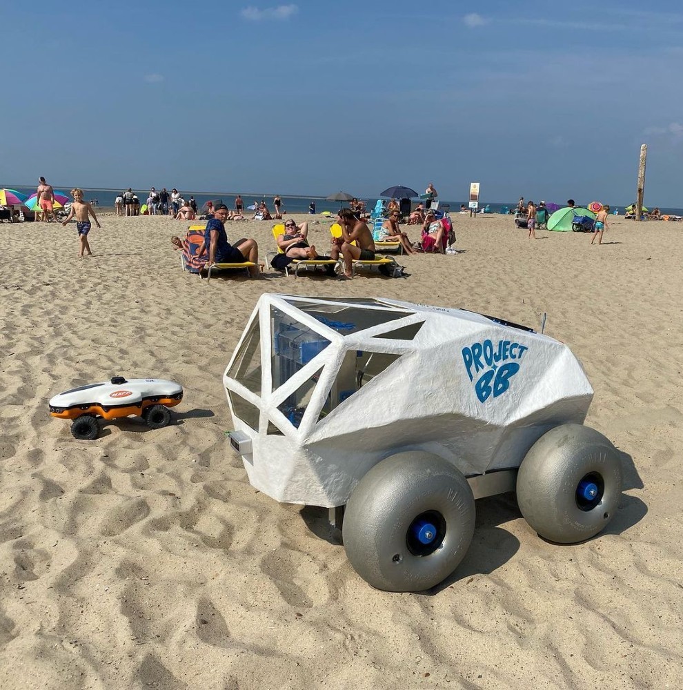 Beach Bot - robot - limpia playas - colillas - residuos - plásticos