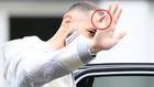 Benzema, a su llegada a Clairefontaine el pasado 26 de mayo en su...