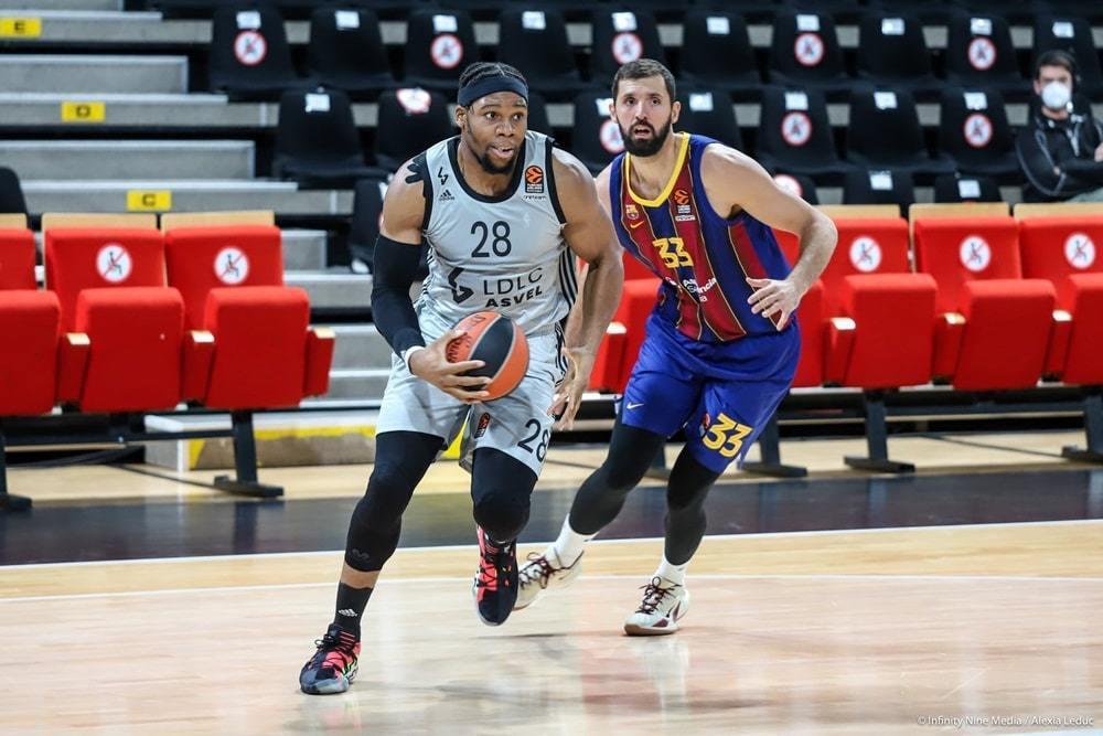 Yabusele, now a Madrid player, with ASVEL pursued by Barça Mirotic.