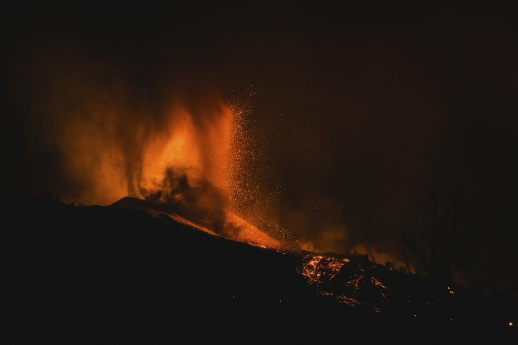 Erupcin del volcn de La Palma /