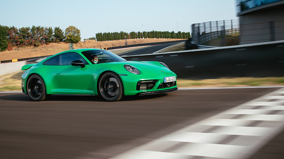 Porsche 911 GTS: así hemos gozado en circuito con sus 480 CV