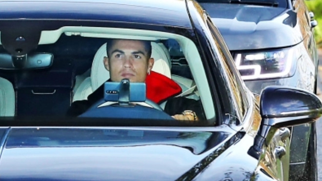Cristiano Ronaldo - Bentley Flying Spur - El ultimo capricho de Cristiano - Manchester United