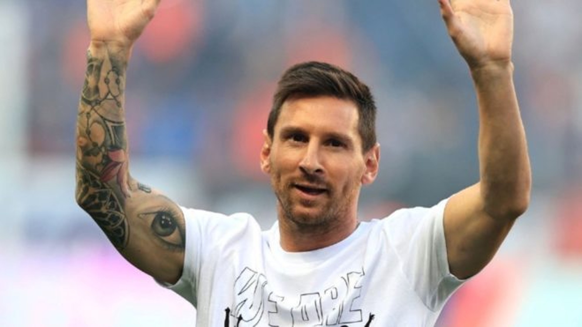 Evra Can T Take It Anymore I M Sick Of Giving The Ballon D Or To Messi Marca