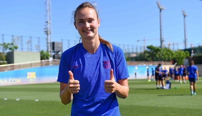 Caroline Graham Hansen, durante un entrenamiento del Barcelona.