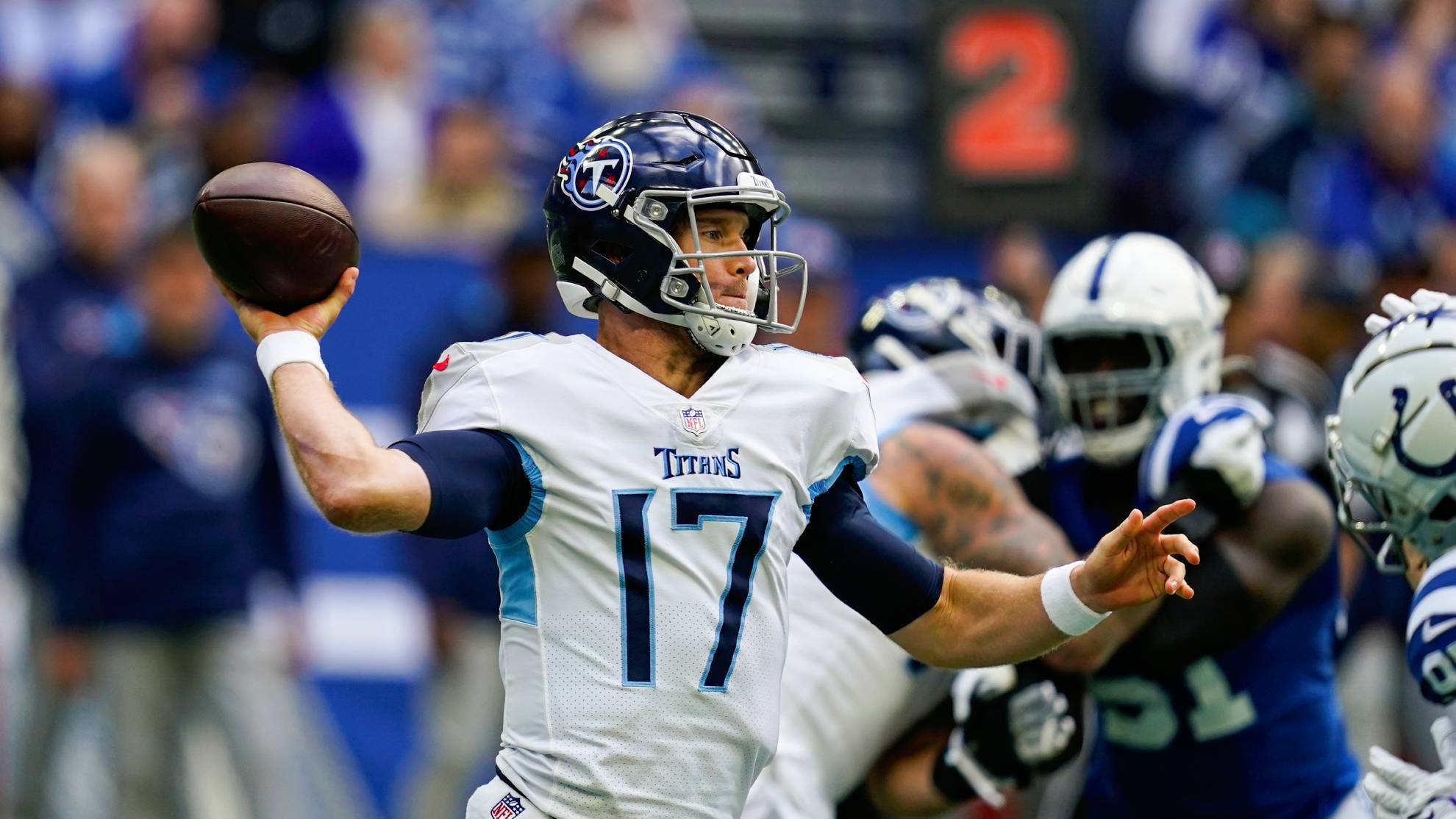 Tennessee Titans quarterback Ryan Tannehill (17) throws against the Indianapolis Colts