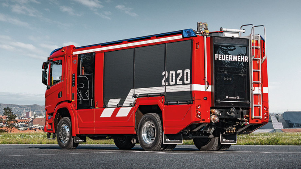 Madrid estrena primer camión de bomberos 'silencioso' sin humo del mundo | Marca