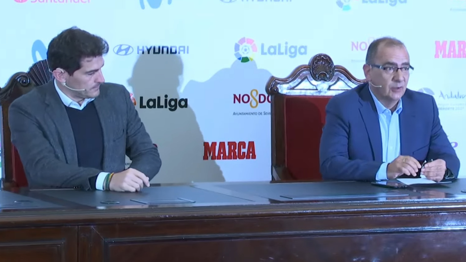 Iker Casillas y Juan Ignacio Gallardo durante el MARCA Sport Weekend.