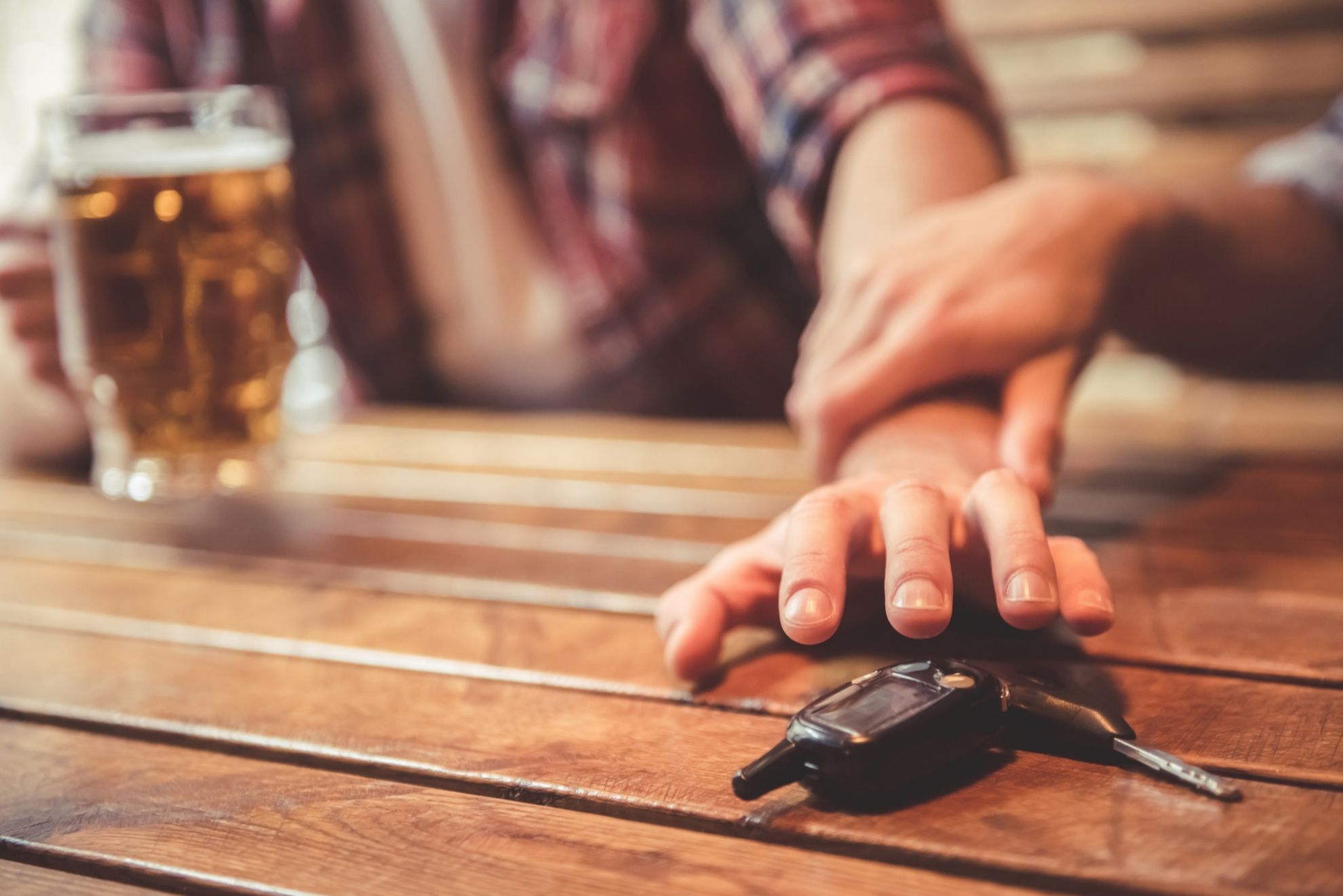 alcohol y conduccion - encuesta acierto.com - seguros - alcoholemia - tasa de alcohol