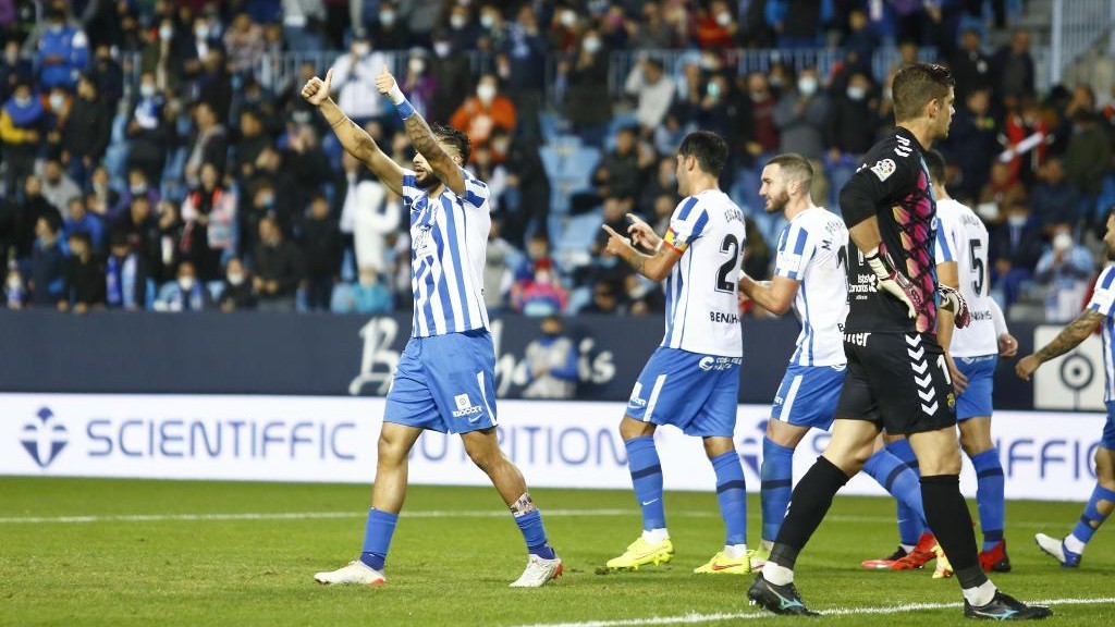 Los jugadores del Mlaga celebran uno de los goles que marcaron ante la UD Las Palmas.