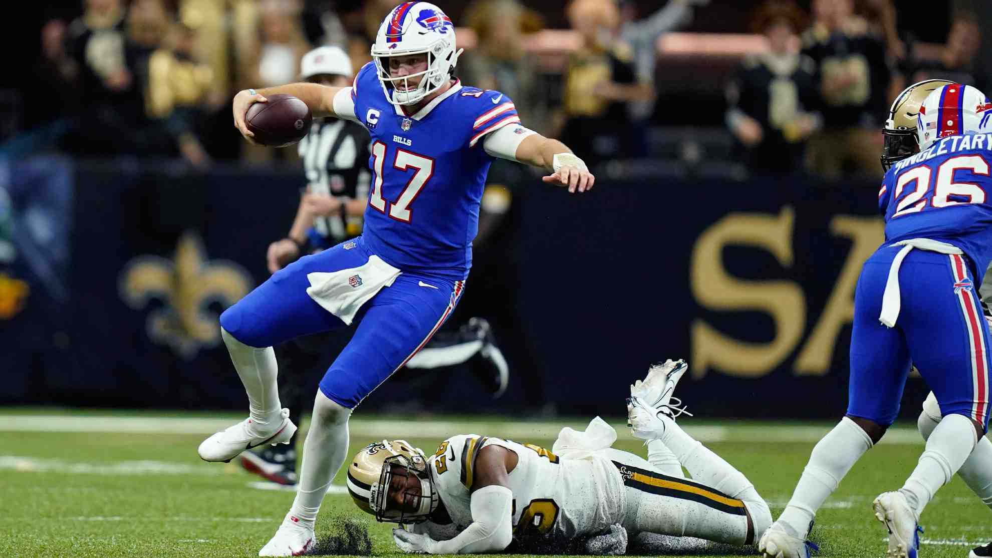 Thanksgiving NFL Game: Bills steal Thanksgiving night party in New Orleans