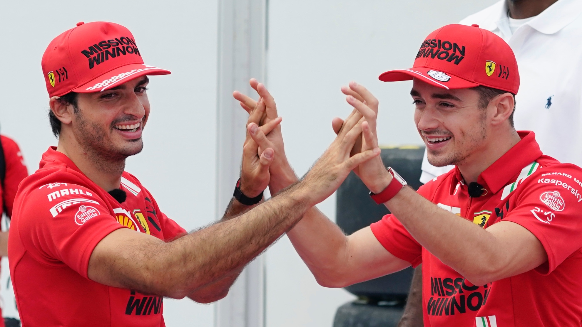 Carlos Sainz y Charles Leclerc durante el Gran Premio de Estados Unidos 2021.