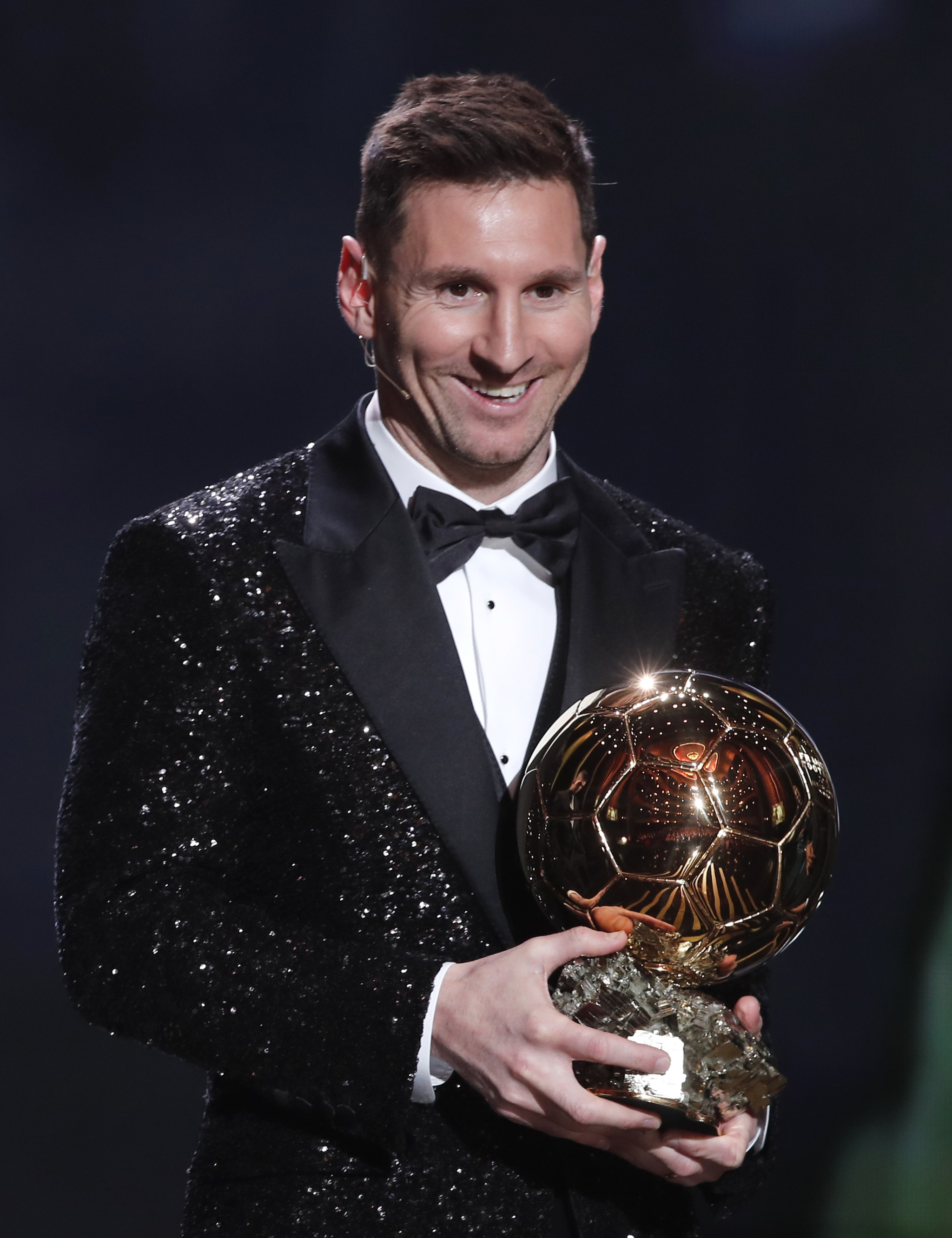 Messi: "France Football debera dar a Lewandowski el Baln de Oro 2020"
