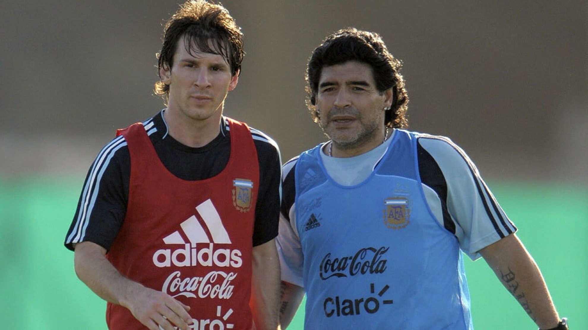 Leo Messi y Maradona en un entrenamiento con Argentina.