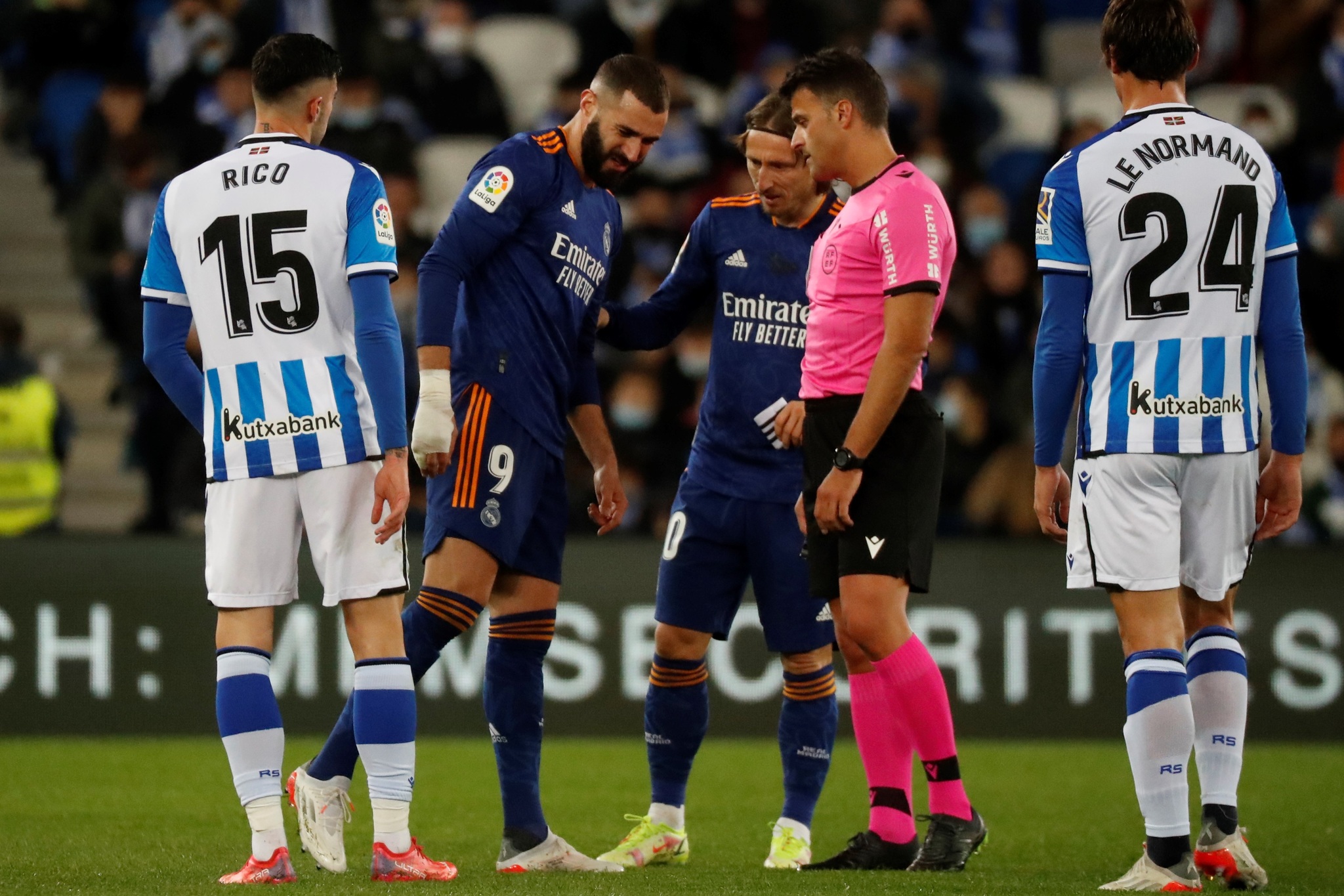 Karim Benzema suffers an injury during Real Madrid's match away at Real Sociedad.
