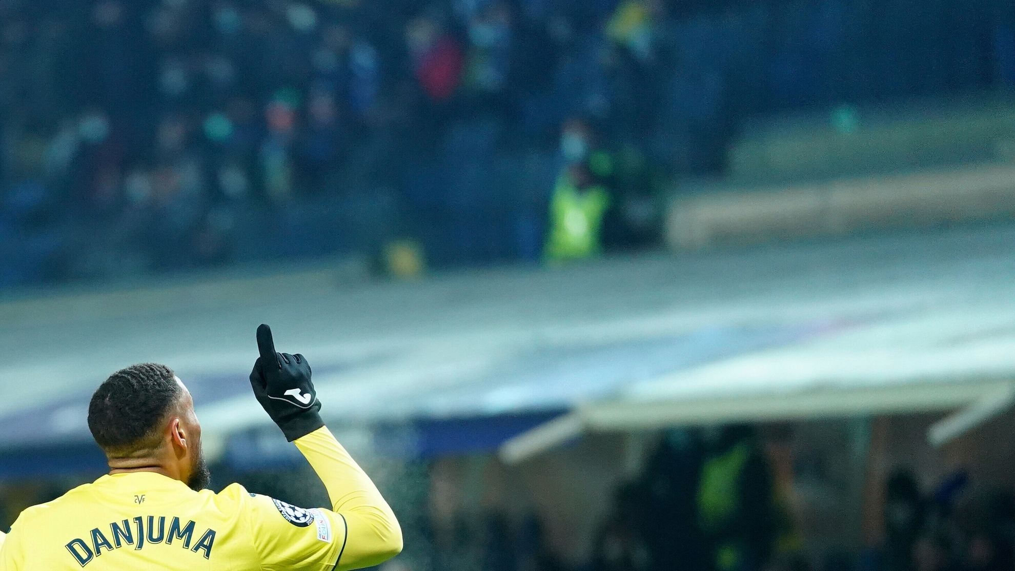 Danjuma celebra el primer gol del Villarreal.