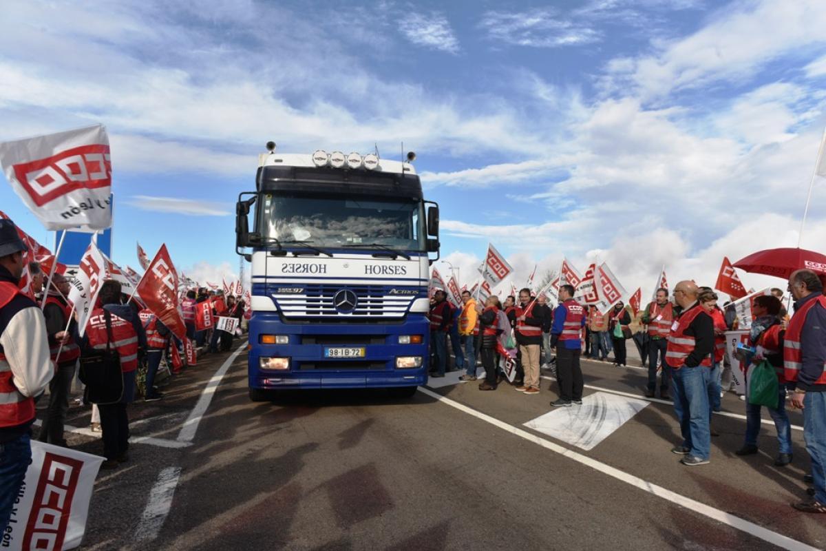 Camioneros - Huelga - Acuerdo - Transporte por carretera