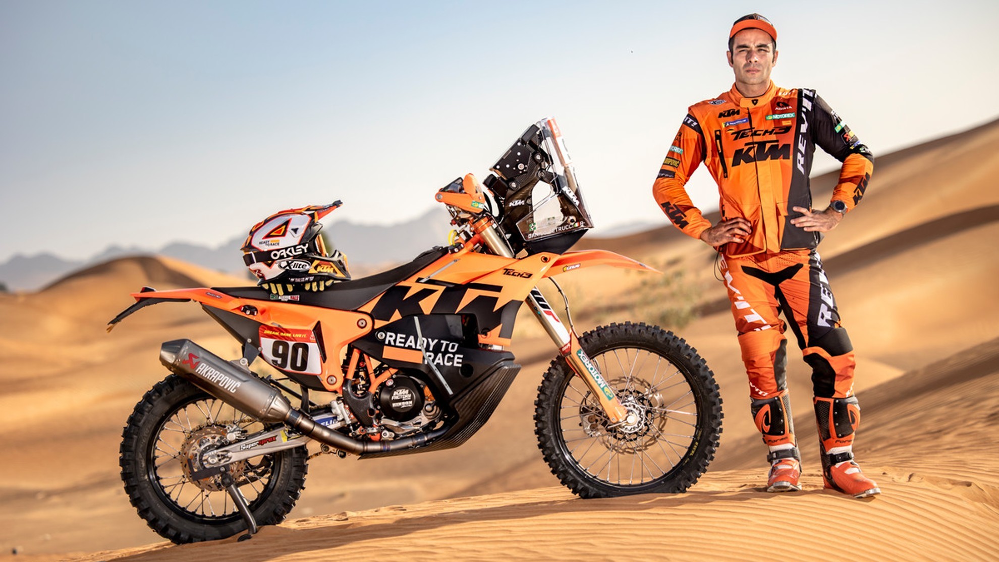 Danilo Petrucci - Dakar 2022 - KTM - caida - fractura maleolo perineal - tobillo - Dubai - lesion