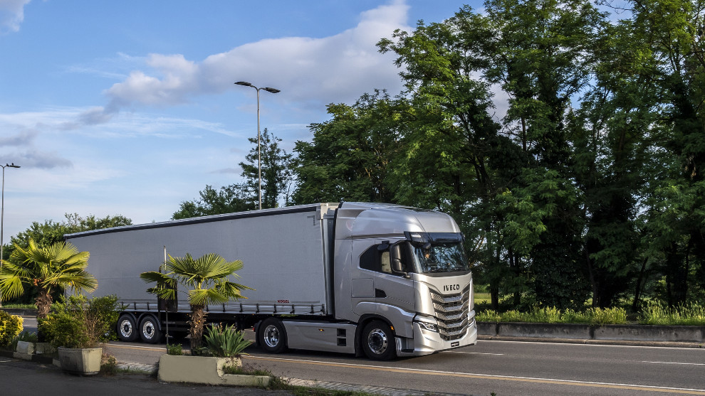 Camion - Camioneros - Alcolock - Alcoholimetro antiarranque - Tacografo - Transporte de mercancias por carretera
