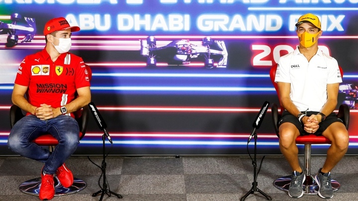 Norris y Leclerc durante una conferencia de prensa