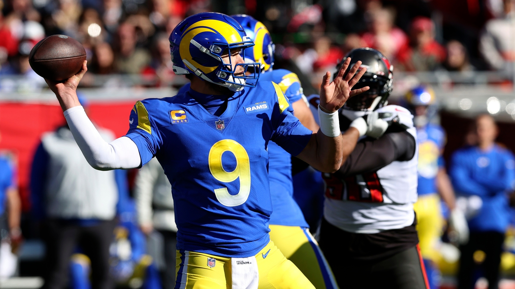 Rams 30-27 Buccaneers: Score and highlights