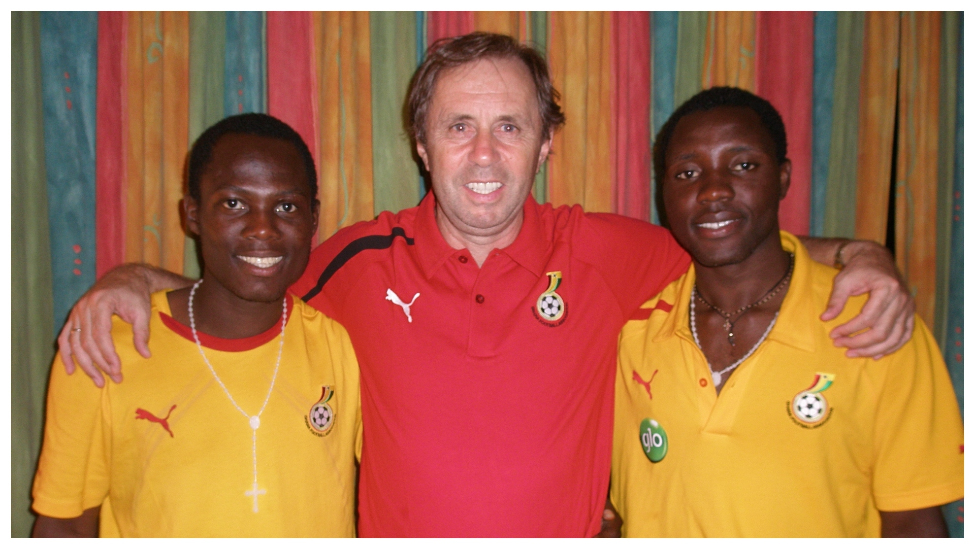 Milovan Rajevac, junto a Agyemang-Badu y Kojo Asamoah, en su primera etapa con Ghana.