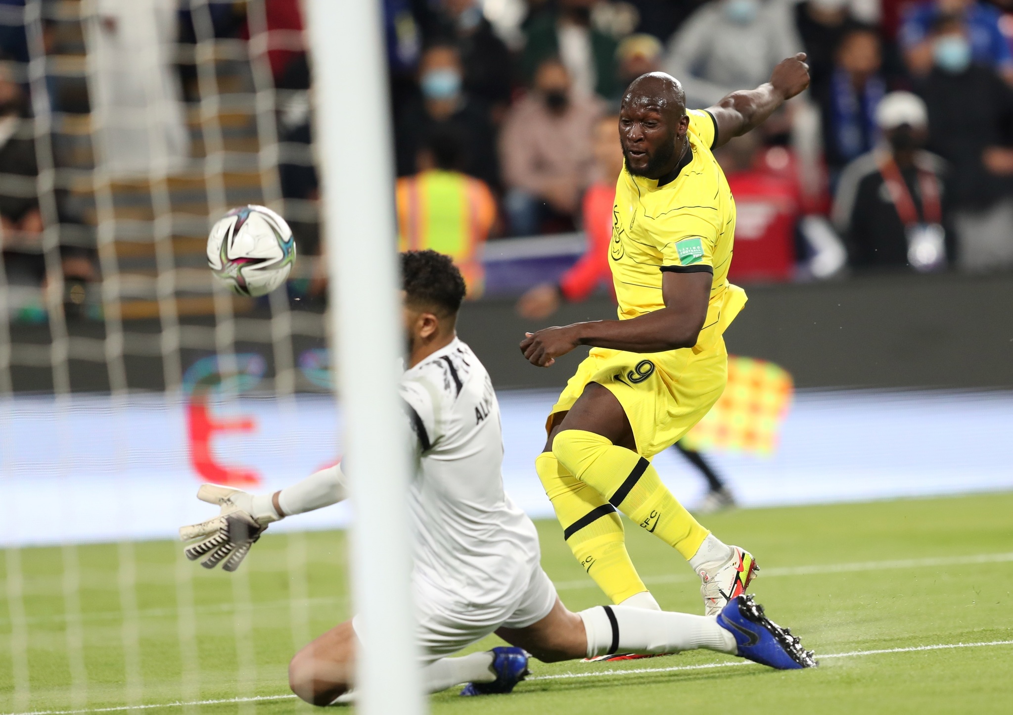 Lukaku logra el gol de la victoria para el Chelsea