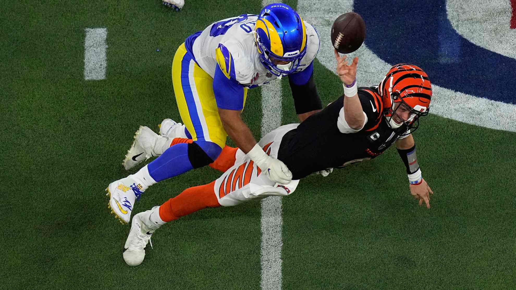 Was Joe Burrow at fault on the Bengals' final offensive play of
