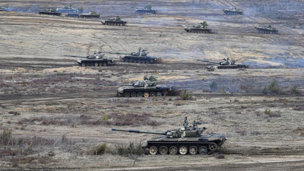 Tanques durante las maniobras conjuntas de Rusia y Bielorrusia en las proximidades de la frontera de Ucrania