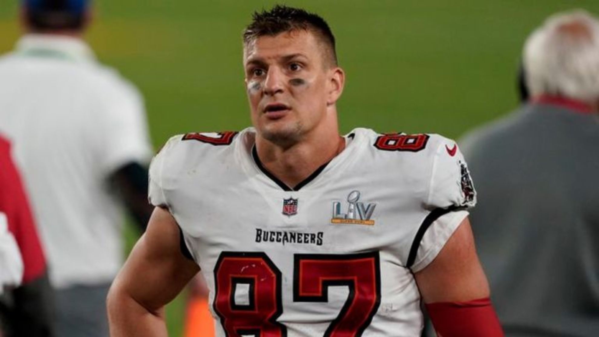Buffalo Bills on X: Week 4: Two Gronks will share one field Buffalo's own  Glenn Gronkowski has made the roster:    / X