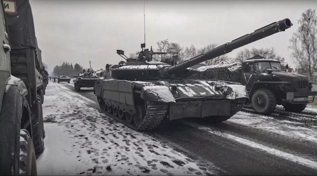 Tanque ruso en las cercanas de Kiev, capital de Ucrania