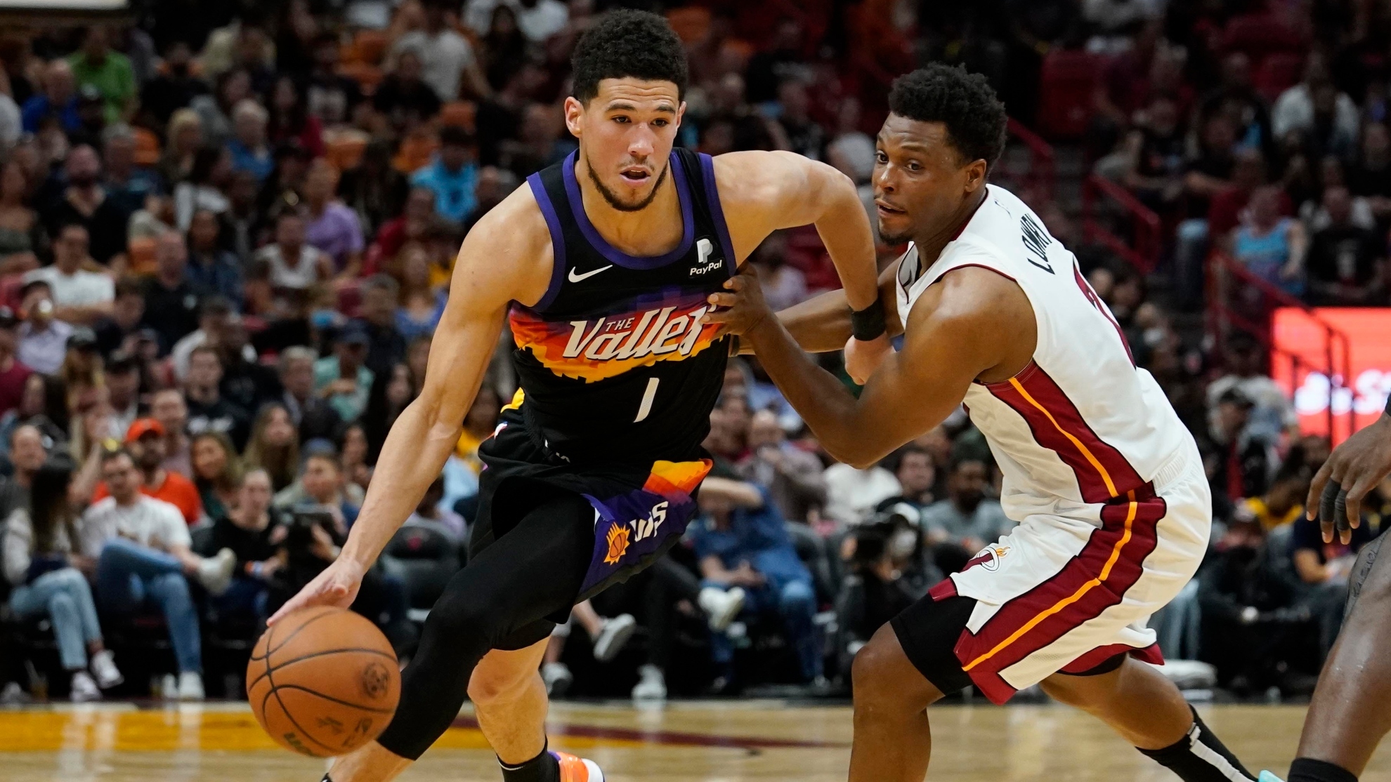 Phoenix Suns burn the Miami Heat in top dog game for NBA supremacy