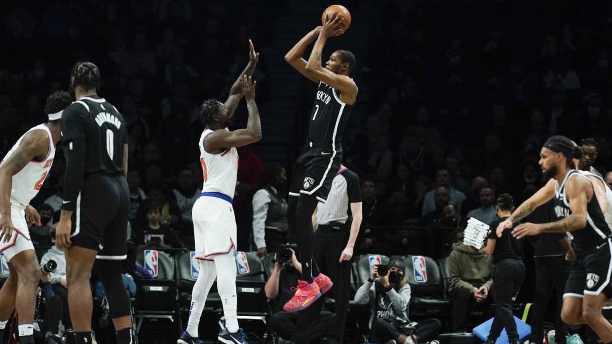 Un Kevin Durant superlativo revienta a los Knicks con 53 puntos