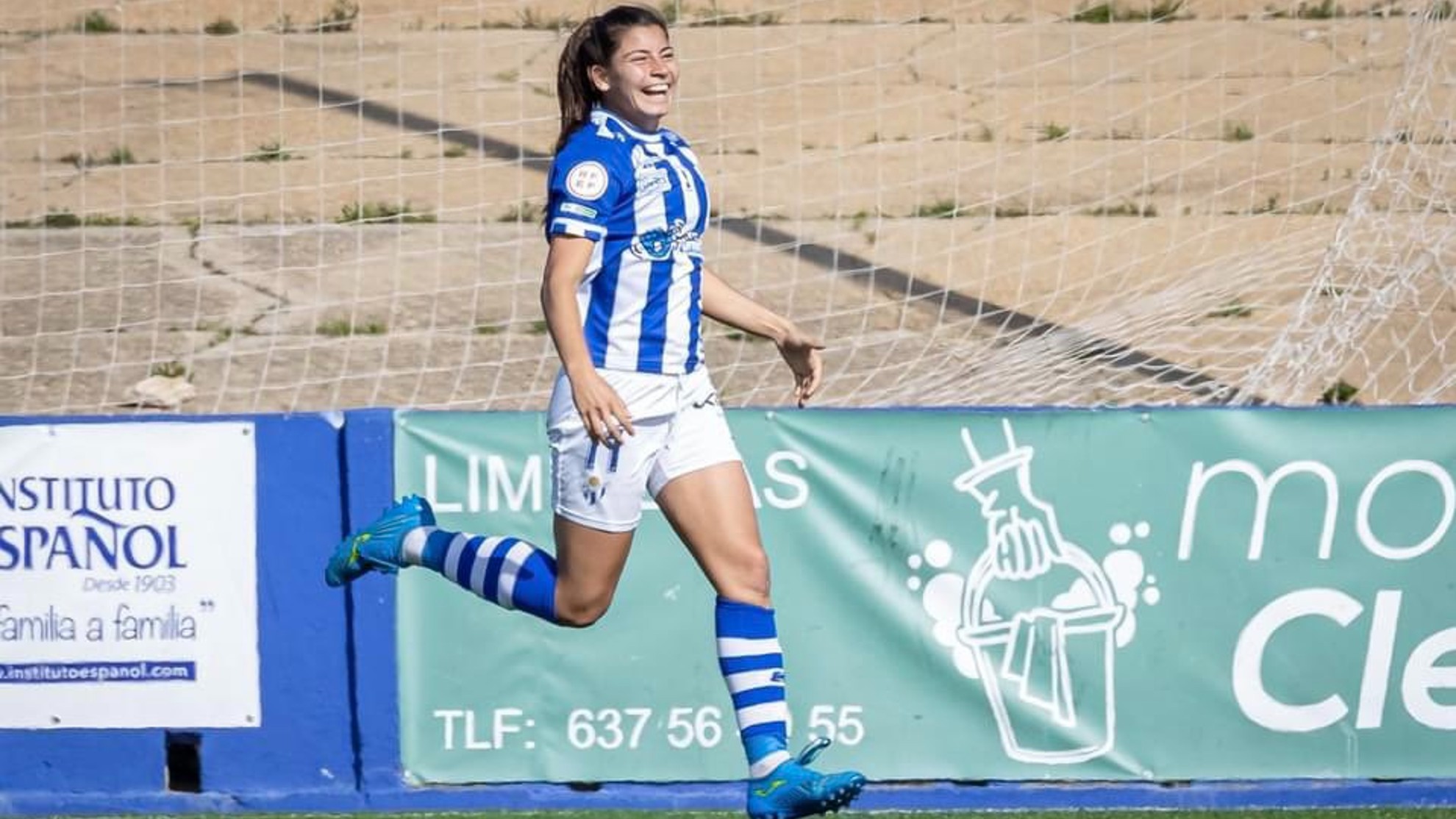 Anita Marcos celebra un gol durante esta temporada.