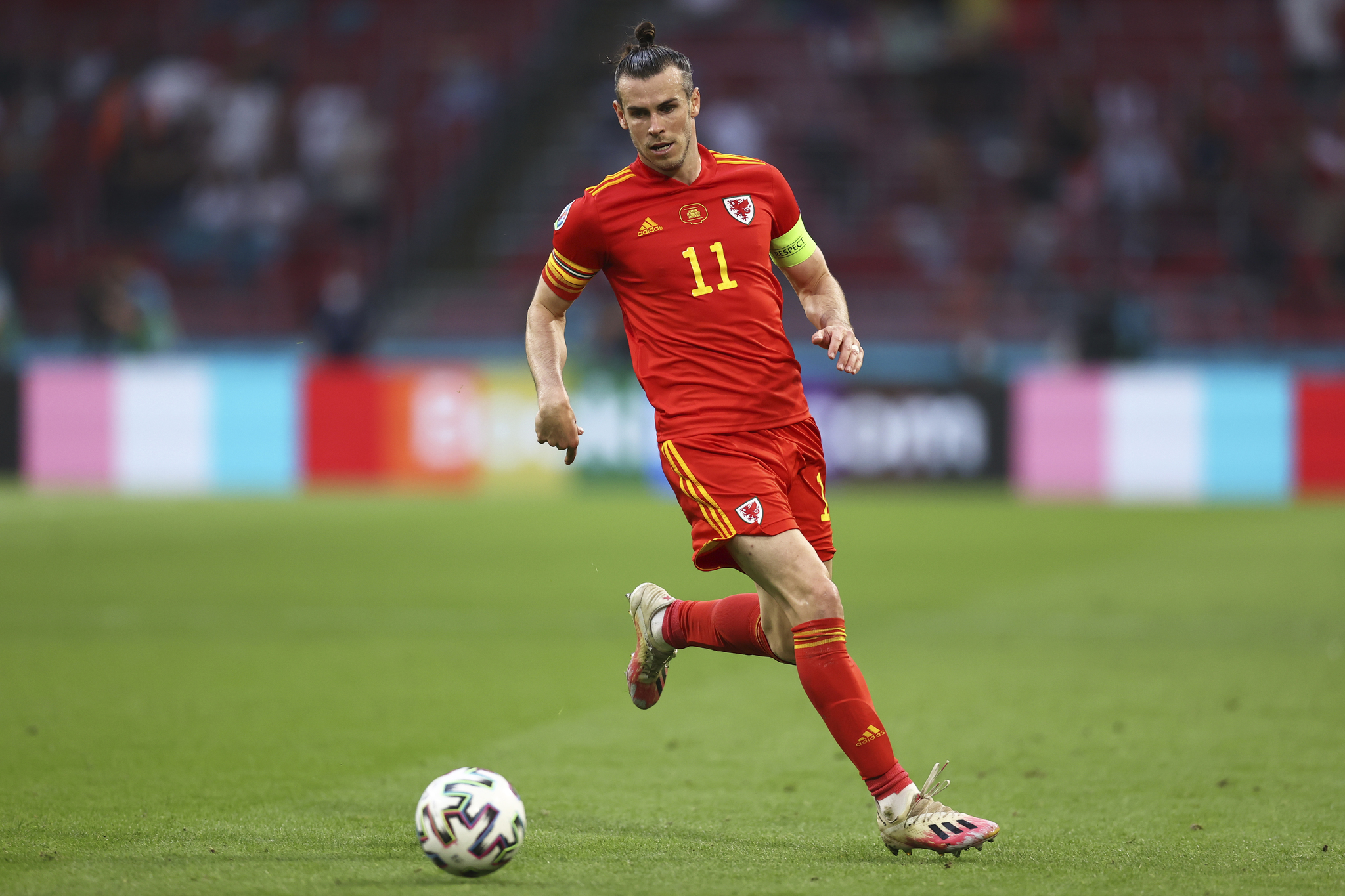 Bale, durante un partido con la selección de Gales