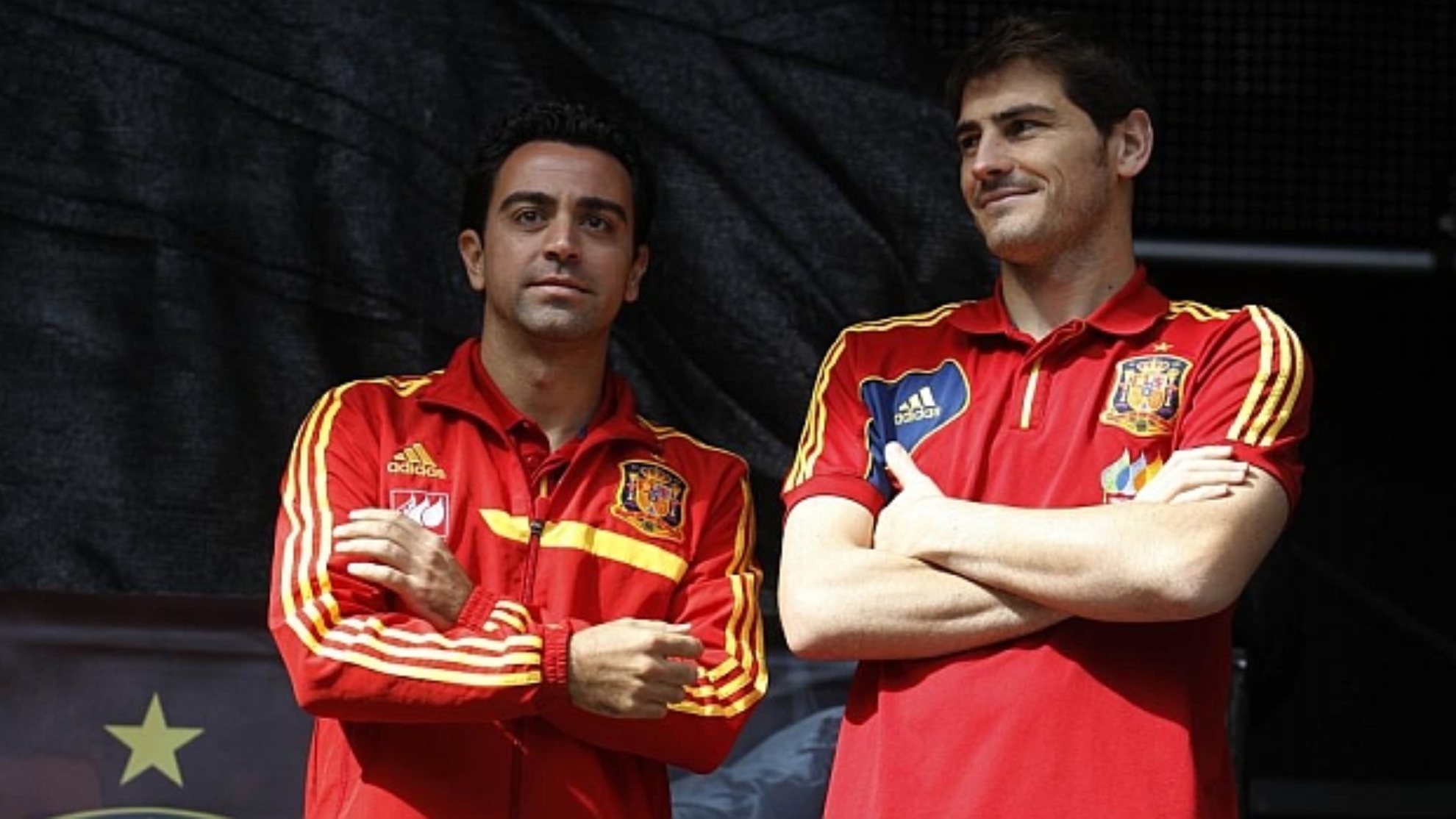 Xavi Herndez e Iker Casillas