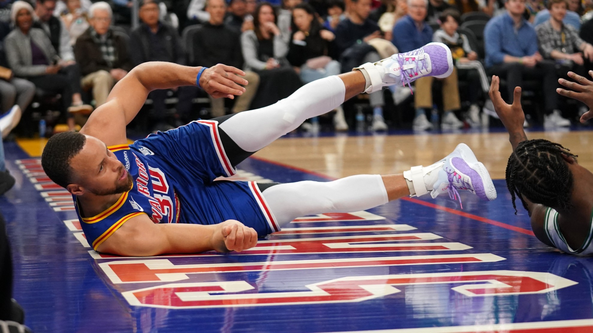 NBA 2022: Stephen Curry no jugará el resto de la temporada regular y  corre riesgo de no estar para el inicio de los Playoffs | Marca