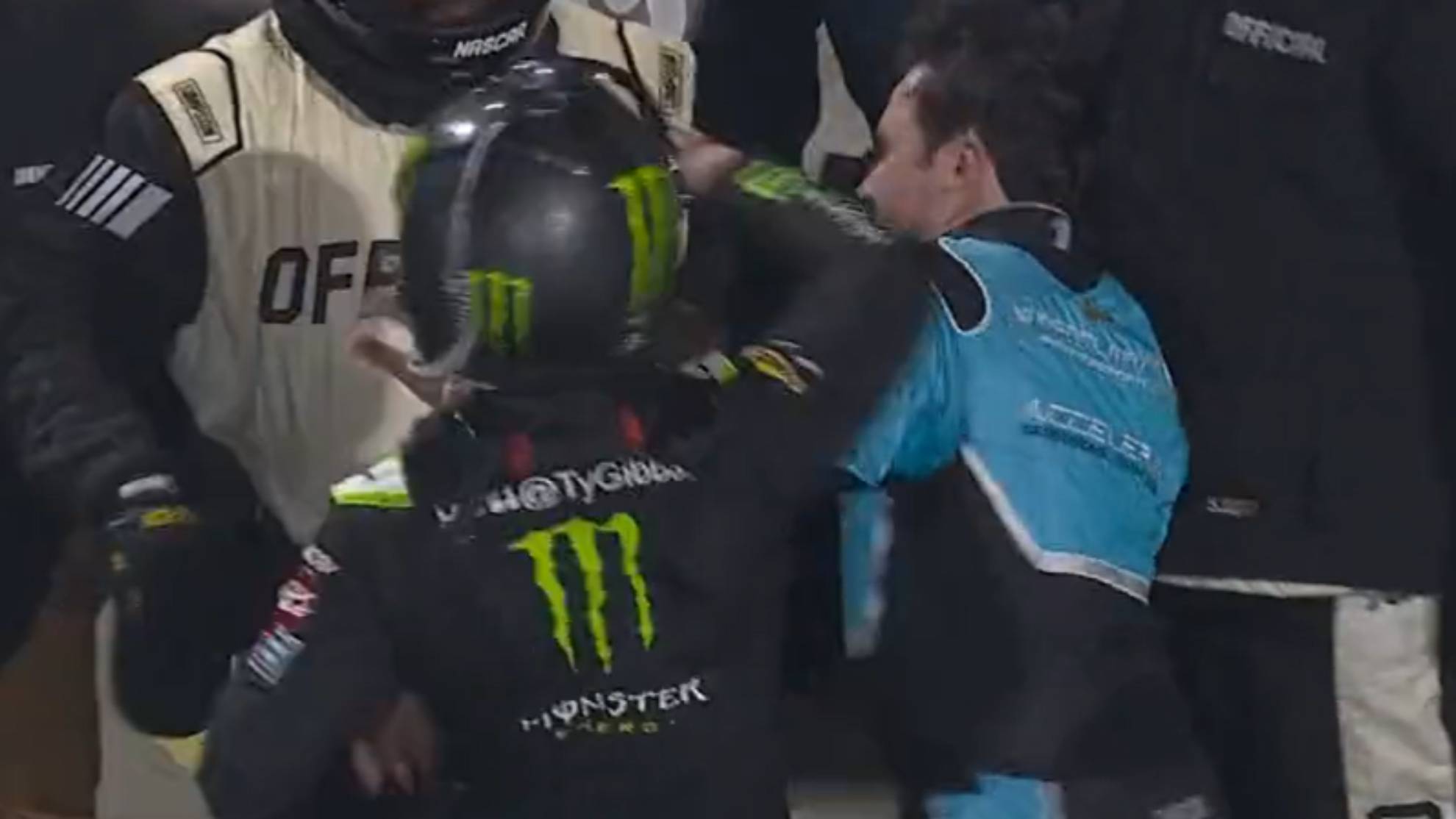 Post-race fight in NASCAR: Ty Gibbs punches Sam Mayer!