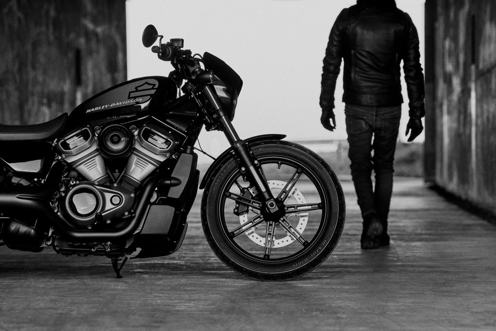 Harley-Davidson repite jugada y ...  ¡Vuelve la Nightster!
