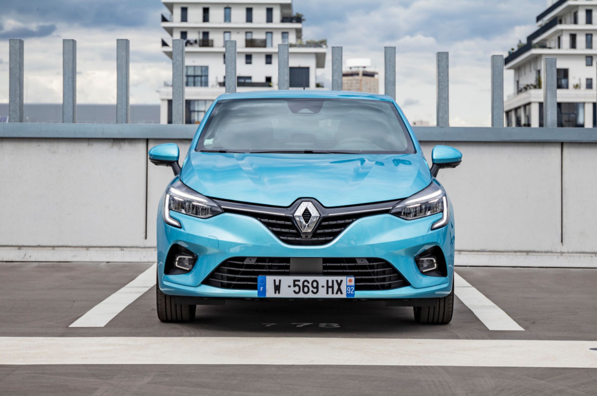 Renault Clio - prueba - E-Tech hibrido - urbano - utilitario - segmento B
