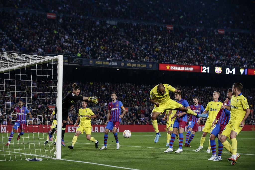 Los mejores datos del primer triunfo del Cdiz en el Camp Nou