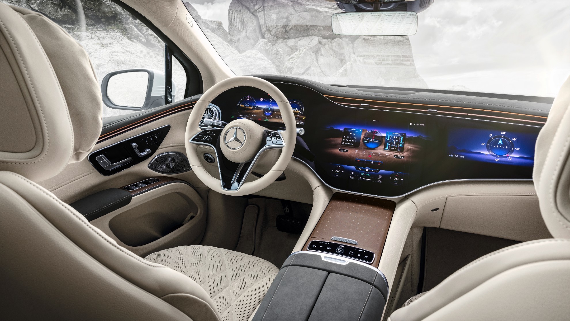 Mercedes-Benz EQS SUV - todocamino electrico - SUV premium - EQS - EQE - Hyperscreen