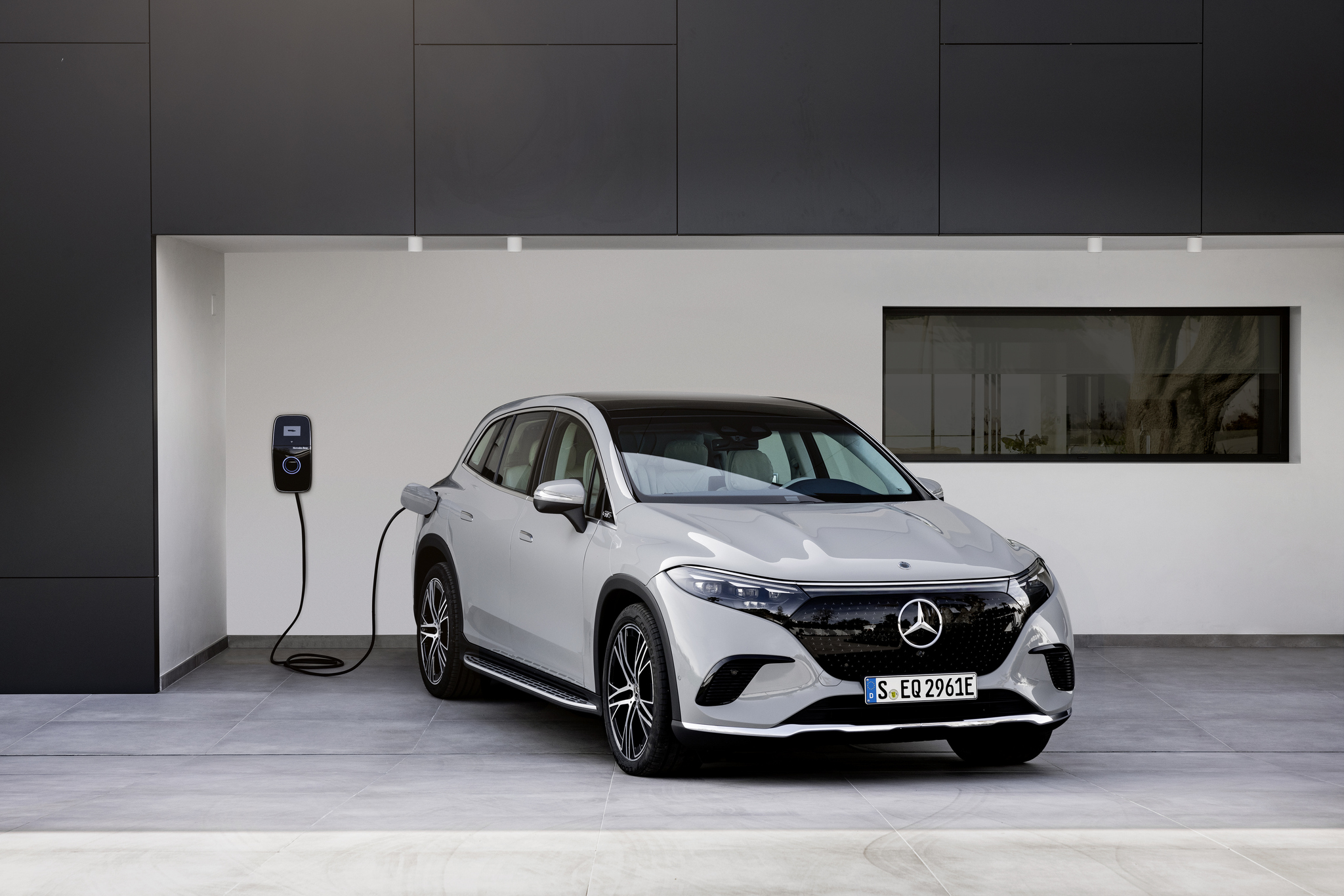 El Mercedes-Benz EQS SUV 2022, en imágenes