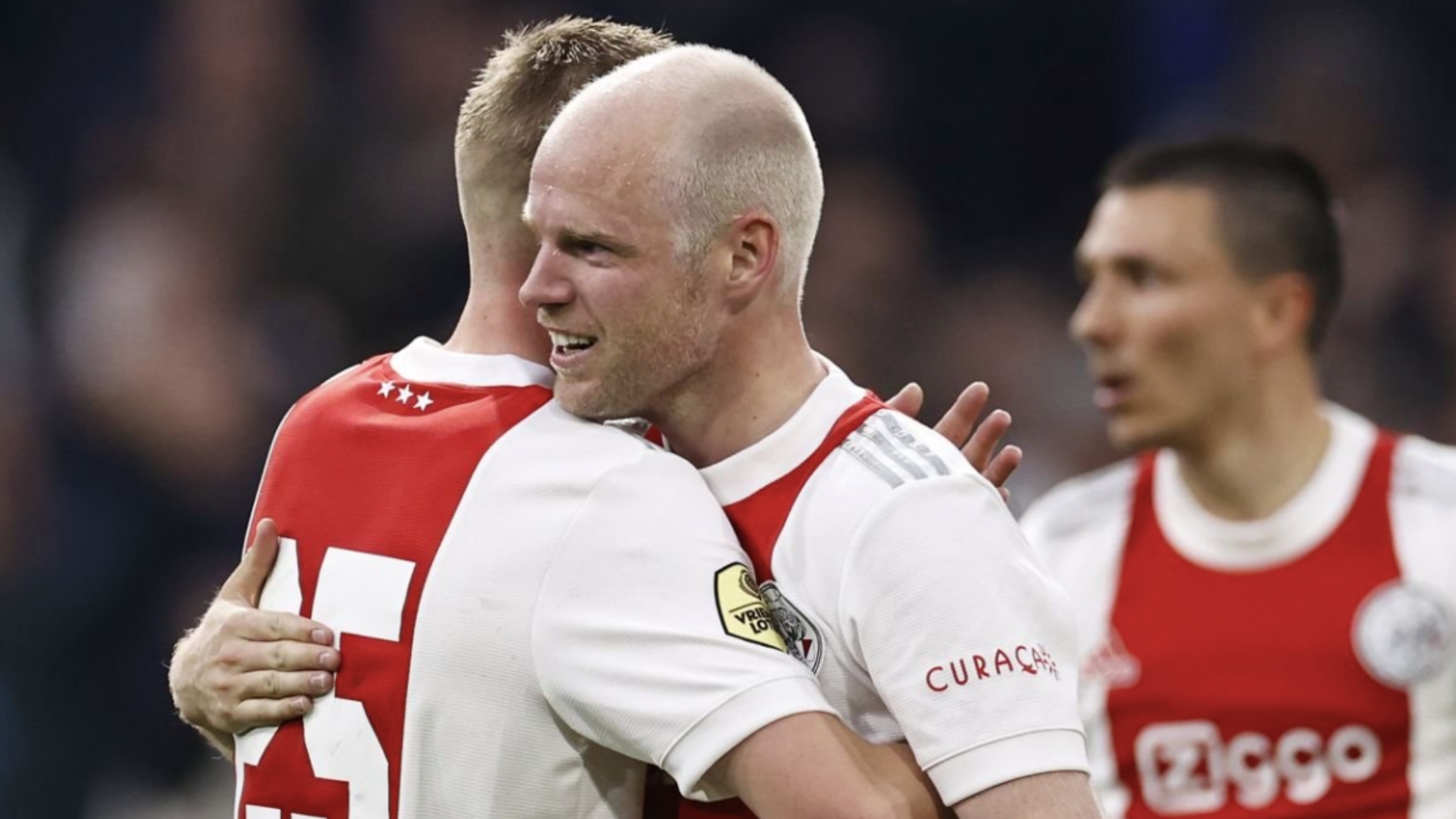 Ajax vence por goleada al Zwolle en la jornada 31 de la Erevisie.