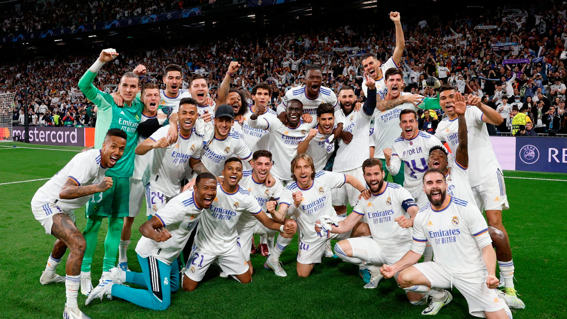 Los jugadores del Real Madrid celebran el pase a la final